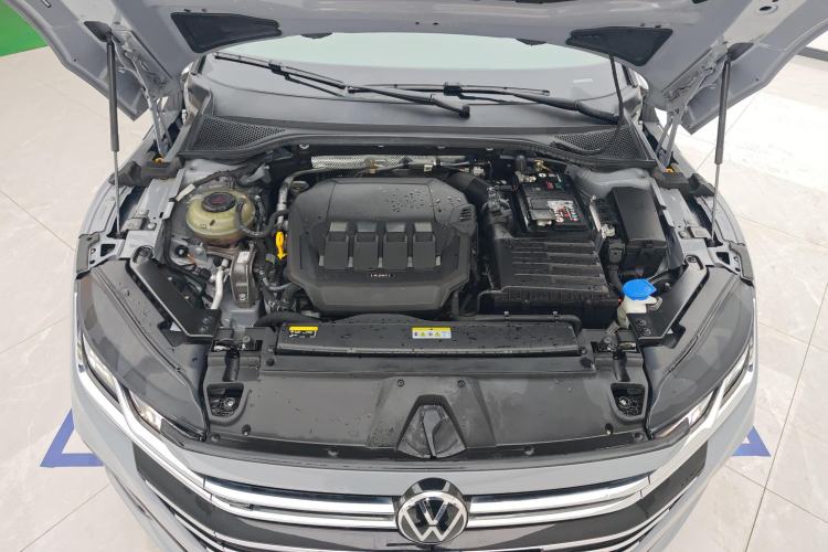 Used Volkswagen FAW-Volkswagen CC 2021 330TSI Ignite Edition Engine Bay