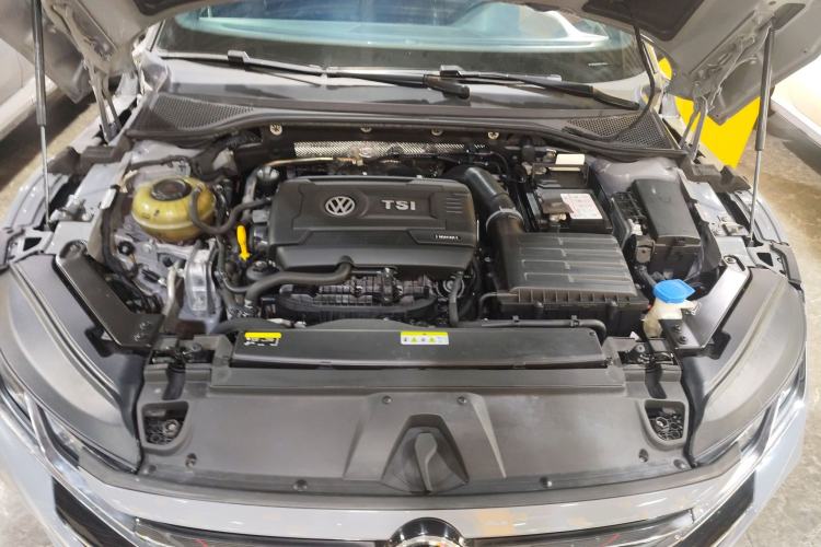Used Volkswagen FAW-Volkswagen CC 2021 380TSI Striking Edition Engine Bay