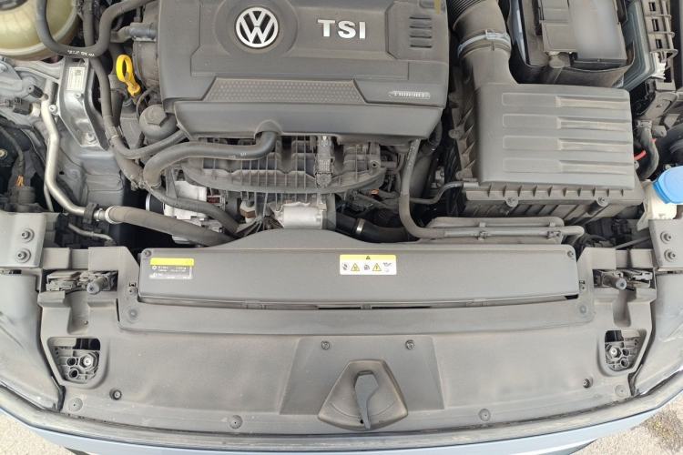 Used Volkswagen FAW-Volkswagen CC 2021 Estate Car 380TSI Vizion Edition Engine Bay
