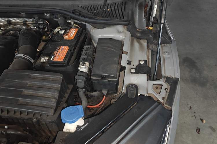 Used Volkswagen FAW-Volkswagen CC 2021 380TSI Striking Edition Engine Bay Left