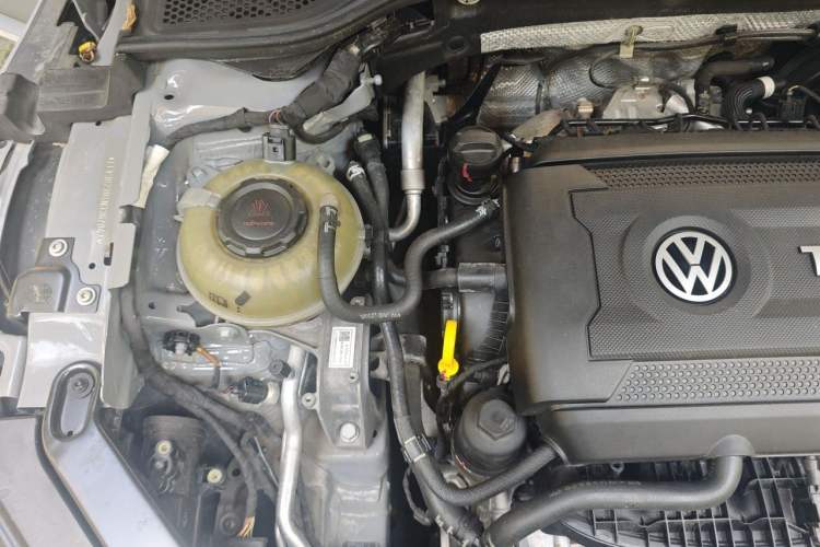 Used Volkswagen FAW-Volkswagen CC 2021 Estate Car 380TSI Vizion Edition Engine Bay Right