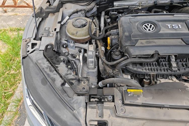 Used Volkswagen FAW-Volkswagen CC 2021 380TSI Striking Edition Engine Bay Right