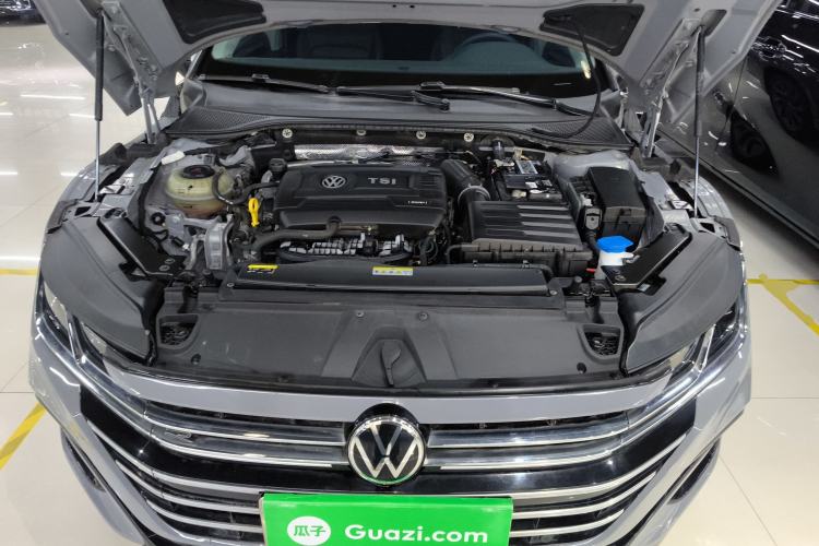 Used Volkswagen FAW-Volkswagen CC 2021 380TSI Striking Edition Engine Bay