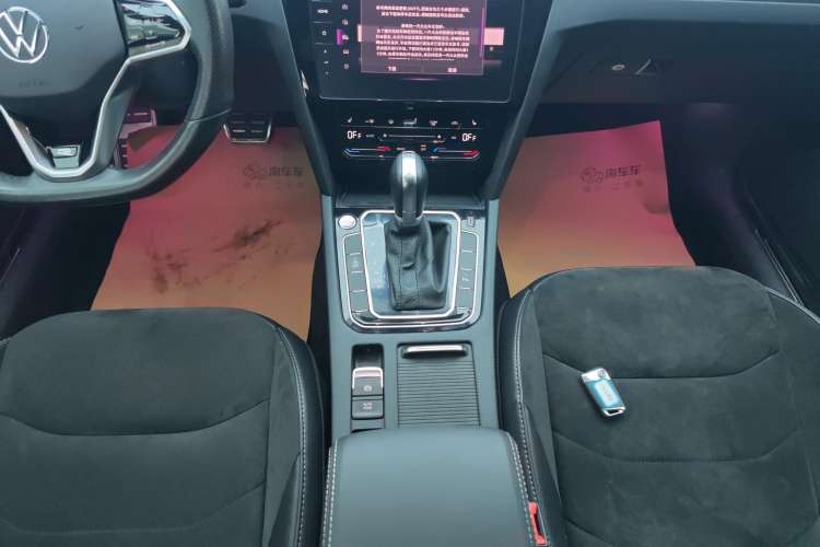 Used Volkswagen FAW-Volkswagen CC 2021 330TSI Ignite Edition Gear Lever