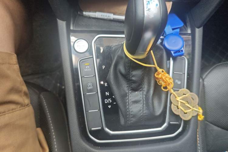 Used Volkswagen FAW-Volkswagen CC 2021 Estate Car 380TSI Vizion Edition Gear Lever