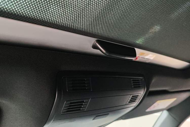 Used Volkswagen FAW-Volkswagen CC 2021 380TSI Striking Edition Headliner