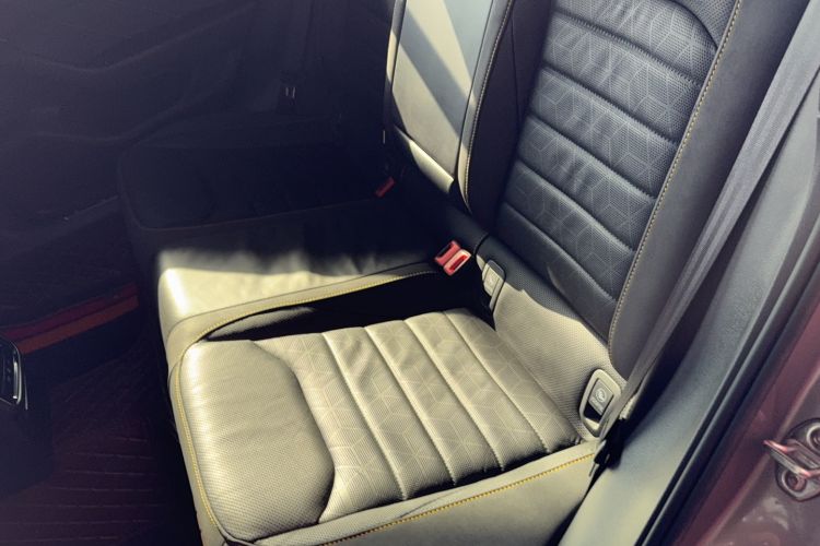 Used Volkswagen FAW-Volkswagen CC 2021 380TSI Striking Edition Interior 1