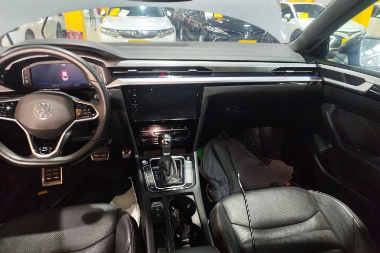 Used Volkswagen FAW-Volkswagen CC 2021 380TSI Striking Edition Interior 2