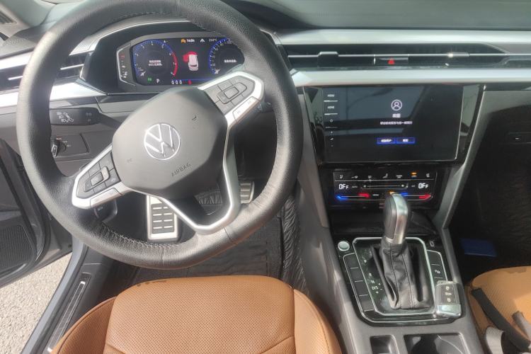 Used Volkswagen FAW-Volkswagen CC 2021 Estate Car 380TSI Vizion Edition Interior 2