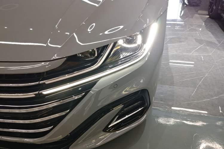Used Volkswagen FAW-Volkswagen CC 2021 380TSI Striking Edition Left Front Headlight