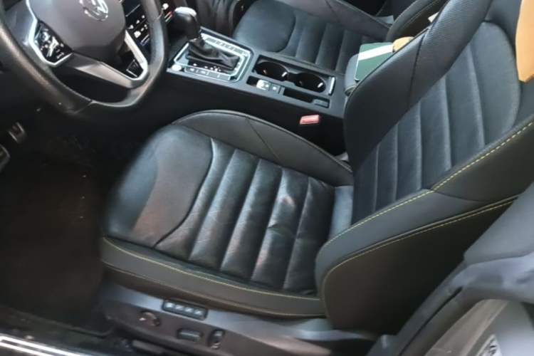 Used Volkswagen FAW-Volkswagen CC 2021 380TSI Striking Edition Left Front Seat