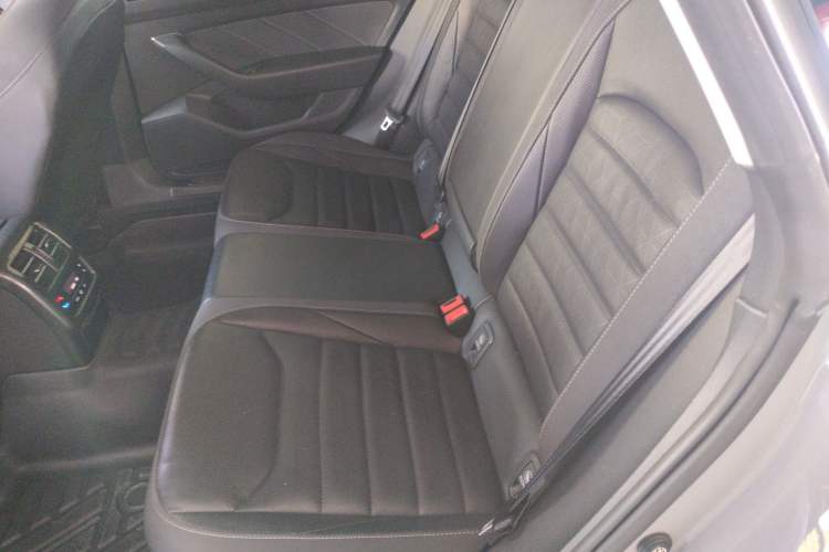 Used Volkswagen FAW-Volkswagen CC 2021 Estate Car 380TSI Vizion Edition Left Rear Seat