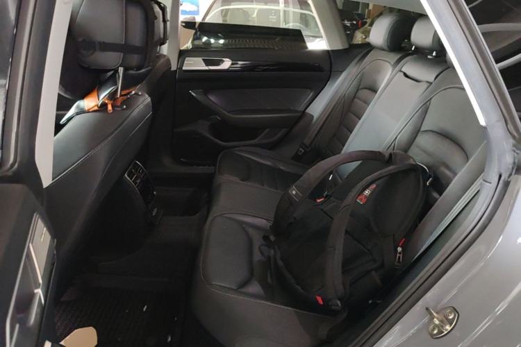 Used Volkswagen FAW-Volkswagen CC 2021 Estate Vehicle 380TSI Vizzion Edition Left Rear Seat