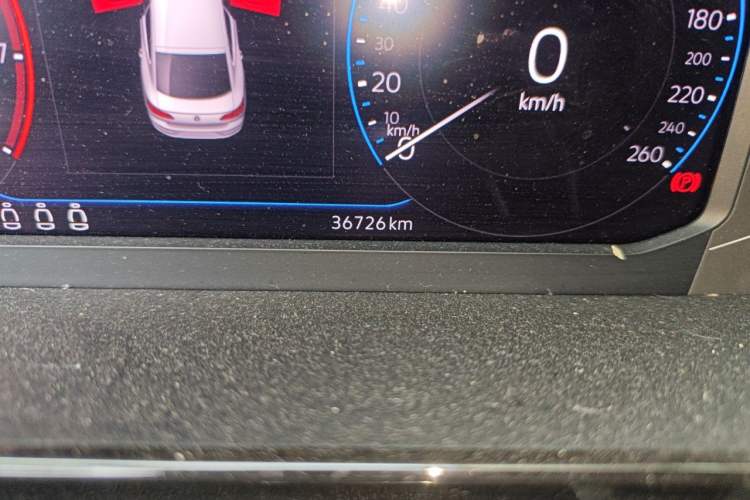 Used Volkswagen FAW-Volkswagen CC 2021 380TSI Striking Edition Odometer Close Up