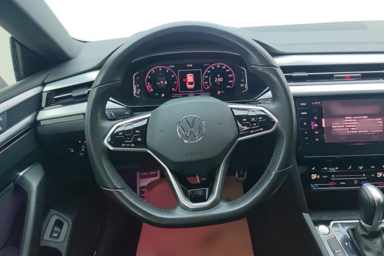 Used Volkswagen FAW-Volkswagen CC 2021 330TSI Ignite Edition Steering Wheel
