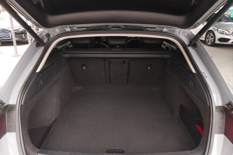 Used Volkswagen FAW-Volkswagen CC 2021 Estate Car 380TSI Vizion Edition Trunk