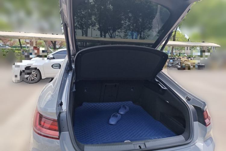 Used Volkswagen FAW-Volkswagen CC 2021 380TSI Striking Edition Trunk