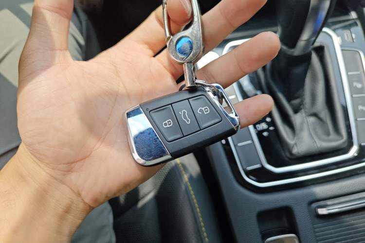 Used Volkswagen FAW-Volkswagen CC 2021 380TSI Striking Edition Vehicle Key