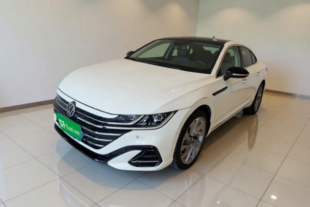 Używany Volkswagen FAW-Volkswagen CC 2021 380TSI Striking Edition