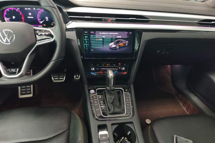 Used Volkswagen FAW-Volkswagen CC 2021 380TSI Striking Edition Audio And AC Panel