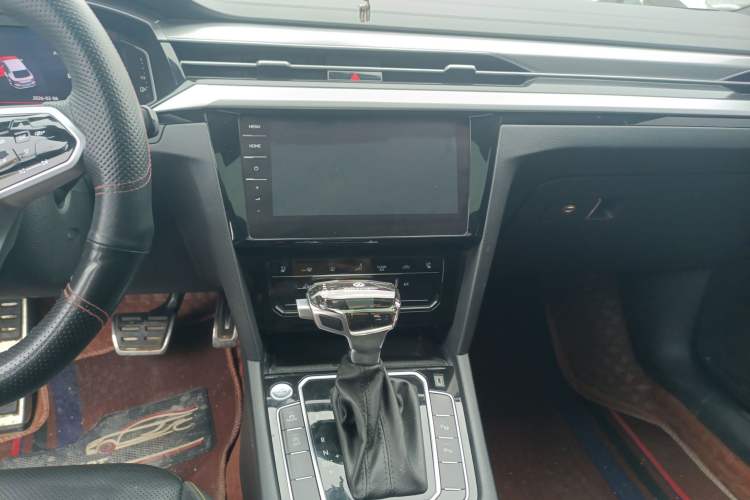 Used Volkswagen FAW-Volkswagen CC 2021 380TSI Striking Edition Audio And AC Panel