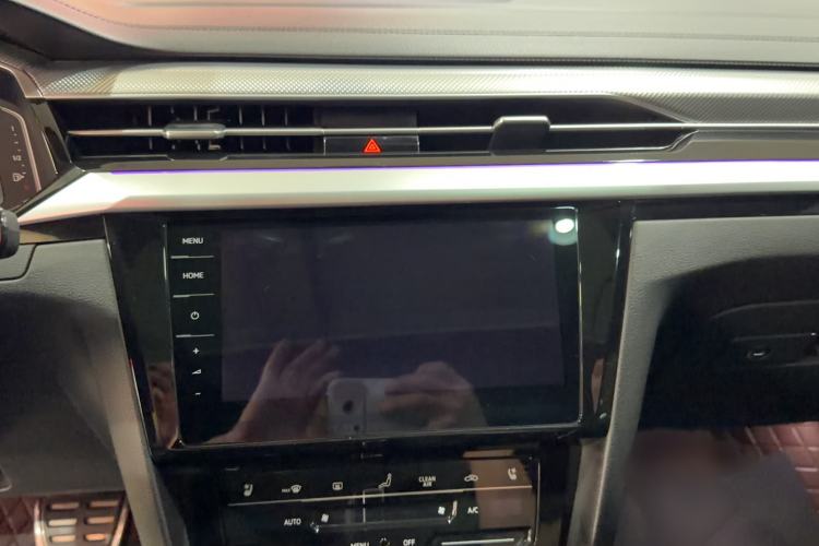 Used Volkswagen FAW-Volkswagen CC 2021 380TSI Striking Edition Audio And AC Panel