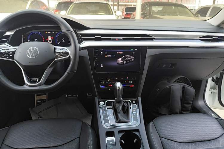 Used Volkswagen FAW-Volkswagen CC 2021 380TSI Striking Edition Audio And AC Panel