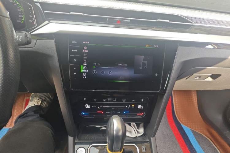 Used Volkswagen FAW-Volkswagen CC 2021 380TSI Striking Edition 30th Anniversary Model Audio And AC Panel