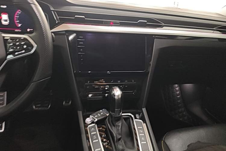 Used Volkswagen FAW-Volkswagen CC 2021 380TSI Brilliant Edition Audio And AC Panel