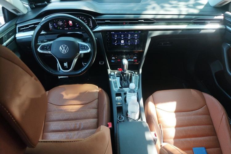 Used Volkswagen FAW-Volkswagen CC 2021 Estate Car 380TSI Vizion Edition Audio And AC Panel