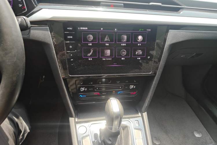 Used Volkswagen FAW-Volkswagen CC 2021 Estate Car 330TSI Hunter Vision Edition Audio And AC Panel