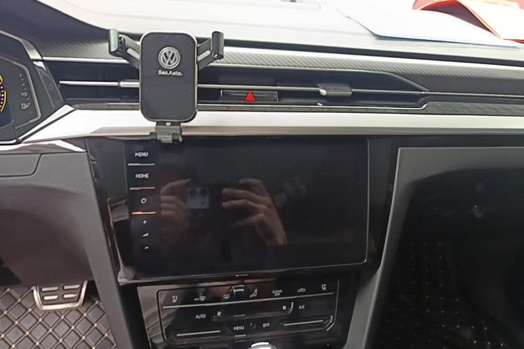 Used Volkswagen FAW-Volkswagen CC 2021 380TSI Striking Edition Audio And AC Panel