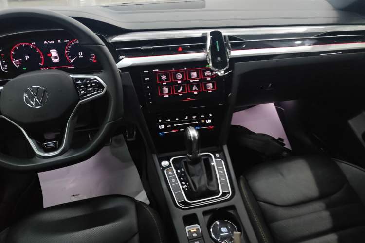 Used Volkswagen FAW-Volkswagen CC 2021 380TSI Striking Edition Audio And AC Panel