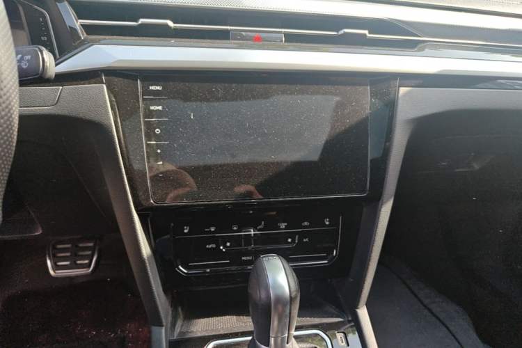 Used Volkswagen FAW-Volkswagen CC 2021 380TSI Striking Edition Audio And AC Panel