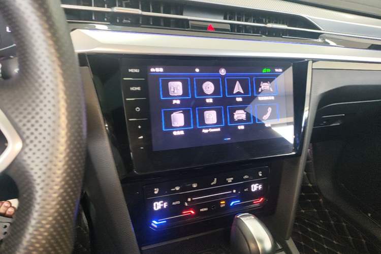Used Volkswagen FAW-Volkswagen CC 2021 380TSI Striking Edition Audio And AC Panel