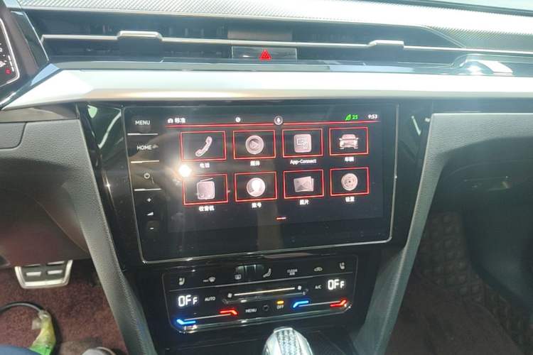 Used Volkswagen FAW-Volkswagen CC 2021 380TSI Striking Edition Audio And AC Panel