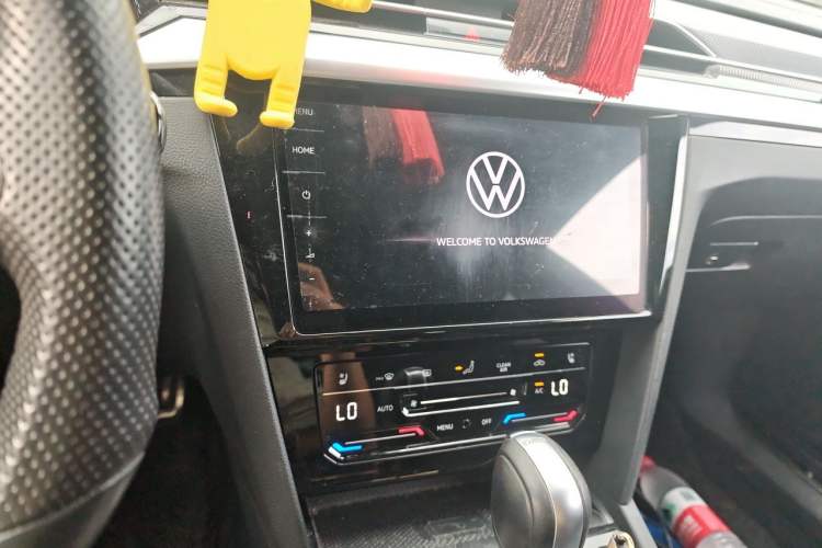 Used Volkswagen FAW-Volkswagen CC 2021 380TSI Striking Edition Audio And AC Panel
