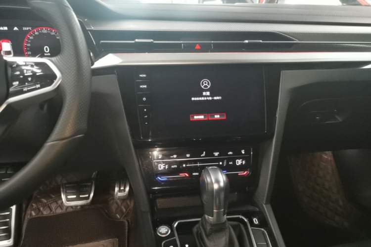 Used Volkswagen FAW-Volkswagen CC 2021 380TSI Striking Edition Audio And AC Panel