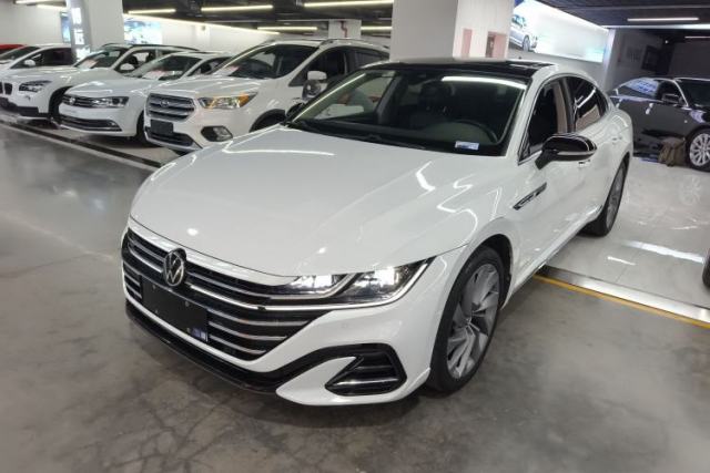Volkswagen FAW-Volkswagen CC 2021 380TSI Striking Edition usata