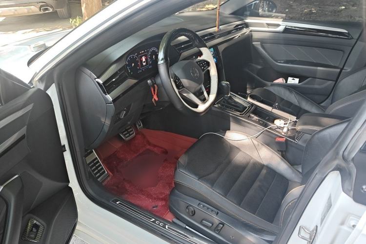 Used Volkswagen FAW-Volkswagen CC 2021 380TSI Striking Edition Driver Seat