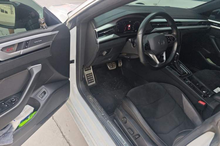 Used Volkswagen FAW-Volkswagen CC 2021 330TSI Ignite Edition Driver Seat