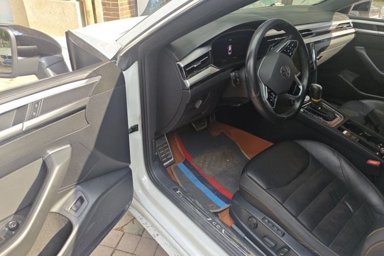 Used Volkswagen FAW-Volkswagen CC 2021 380TSI Striking Edition 30th Anniversary Model Driver Seat