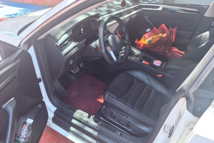 Used Volkswagen FAW-Volkswagen CC 2021 380TSI Striking Edition Driver Seat