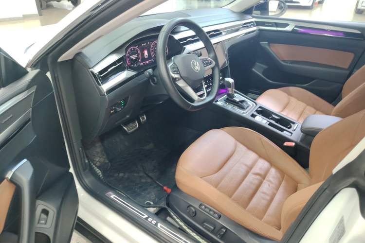 Used Volkswagen FAW-Volkswagen CC 2021 Estate Car 380TSI Vizion Edition Driver Seat