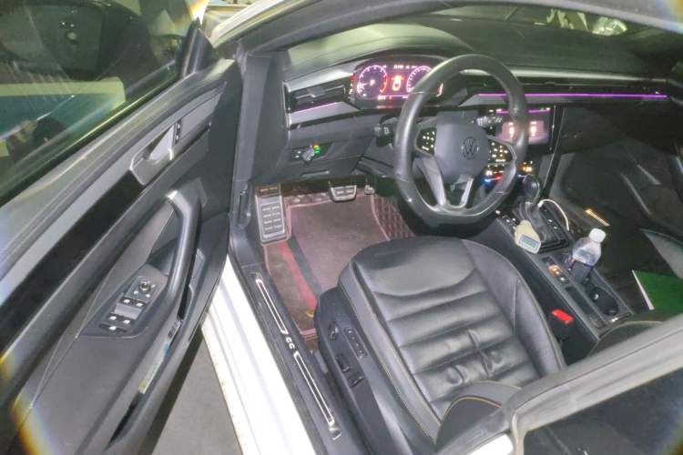 Used Volkswagen FAW-Volkswagen CC 2021 380TSI Striking Edition 30th Anniversary Model Driver Seat