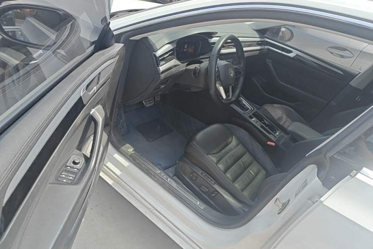 Used Volkswagen FAW-Volkswagen CC 2021 380TSI Striking Edition Driver Seat