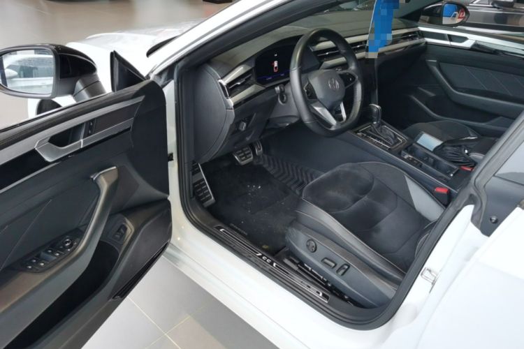Used Volkswagen FAW-Volkswagen CC 2021 330TSI Ignite Edition Driver Seat