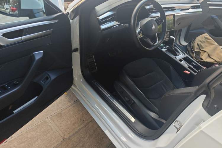 Used Volkswagen FAW-Volkswagen CC 2021 330TSI Ignite Edition Driver Seat
