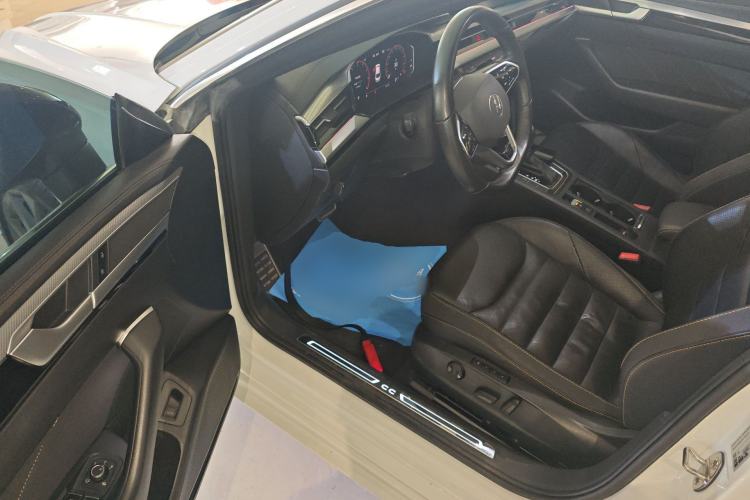 Used Volkswagen FAW-Volkswagen CC 2021 380TSI Striking Edition Driver Seat