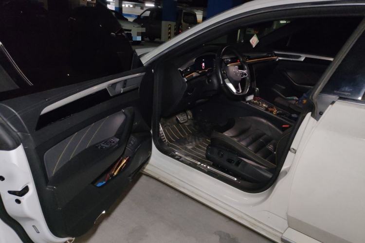 Used Volkswagen FAW-Volkswagen CC 2021 380TSI Striking Edition Driver Seat